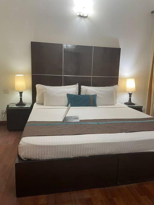 Park Serviced Apartments - Cyber City Gurgaon Luaran gambar